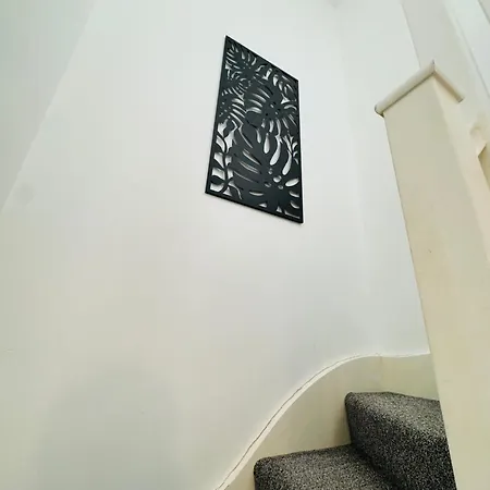 Будинок відпочинку 3 Bedroom Luxury