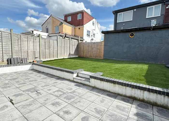 3 Bedroom Luxury * ブリストル