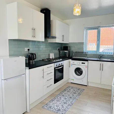 3 Bedroom Luxury بريستول